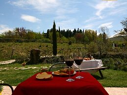 Belvilla by OYO Tito