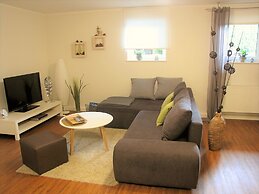 Spacious Apartment in Vulkaneifel
