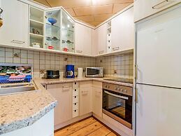 Holiday Home With Shared Pool in Jagersgrun