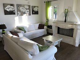 Comfy Apartment in Vinkuran With the Beach Nearby