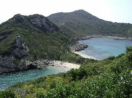 Comfy Apartment in Vinkuran With the Beach Nearby