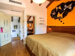 Splendid Villa With Private Swimming Pool