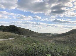 Chic Beachside Stay w/ Sauna