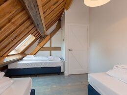 Majestic Mansion in Vrouwenpolder