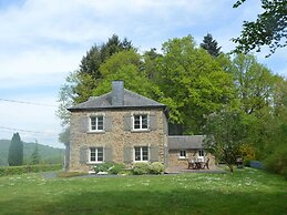 Spacious Cottage With Private Garden in Ardennes