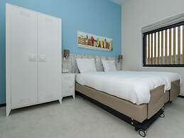 Comfortable Lodge With Terrace, in Bloemendaal