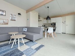Comfortable Lodge With Terrace, in Bloemendaal