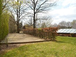 Cottage With Swimming Pool