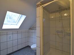 Cottage With Swimming Pool