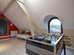 Cottage With Swimming Pool