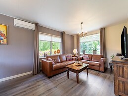 Holiday Home Near the Centre With View