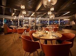 Nice Villa With Sauna and Bubble Bath in Limburg