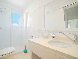 Belvilla by OYO Paris