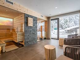 Chalet With Sauna and Jokercard in Summer