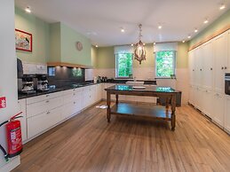 Luxurious Mettet Mansion