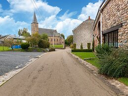 Holiday Home in Montleban With Sauna