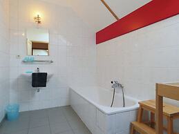 Cozy Home in Sainte-ode With Sauna