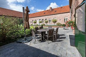 Cozy Cottage for 8 Guests