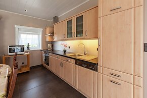 Cozy Cottage for 8 Guests