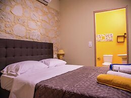 Beautiful new Stone Villa, Large Private Pool, Privacy, View of bay Ba