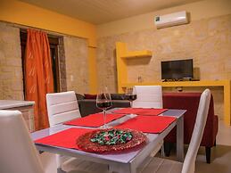 Beautiful new Stone Villa, Large Private Pool, Privacy, View of bay Ba