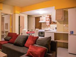 Beautiful new Stone Villa, Large Private Pool, Privacy, View of bay Ba