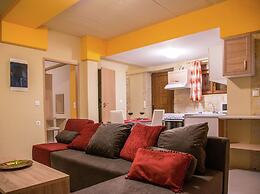 Beautiful new Stone Villa, Large Private Pool, Privacy, View of bay Ba