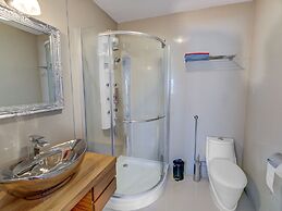 Villa in Murter With Pool