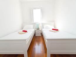 Villa in Murter With Pool