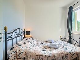 Villa in Murter With Pool