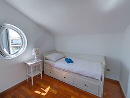 Villa in Murter With Pool