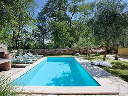 Peaceful Holiday Home in Umag With Swimming Pool