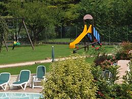 Beautiful Apartment in Idro With Pool