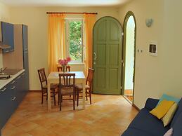 Beautiful Apartment in Idro With Pool