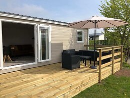 Chalet Near the Wadden Sea