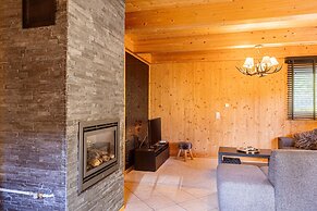 Snug Chalet With Infrared Sauna