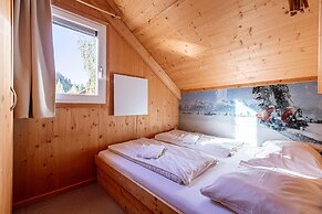 Snug Chalet With Infrared Sauna