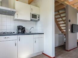 Comfortable Cottage With Wifi Near the Oosterschelde
