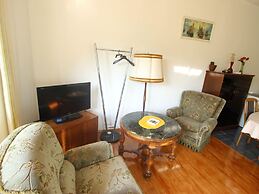 Simplistic Apartment in Starigrad near Sea