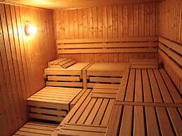 Cottage in Winenne With Garden