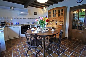 Winenne Home With Hot Tub