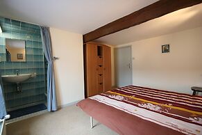 Winenne Home With Hot Tub