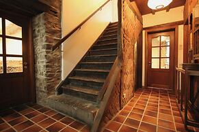 Winenne Home With Hot Tub