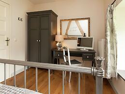 Scenic Gulp Valley Stay