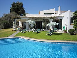 Fantastic Villa in Albufeira With Private Swimming Pool