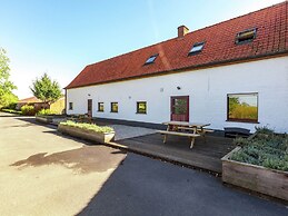 Farmhouse in Vleteren Near Town Center