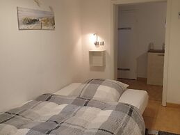 Apartment With Parasol in Sudstadt
