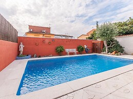 Peaceful Holiday Home in Costa Brava With Private Pool