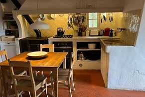 Farmhouse in Draguignan With Terrace