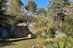 Farmhouse in Draguignan With Terrace